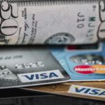 クレジットカードで暗号通貨は買えるのか？？